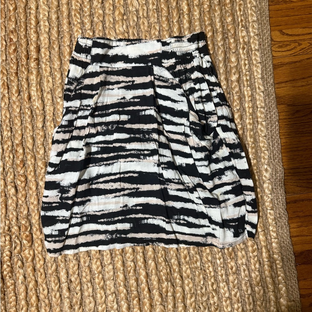 Black and White Striped Women's Skirt
